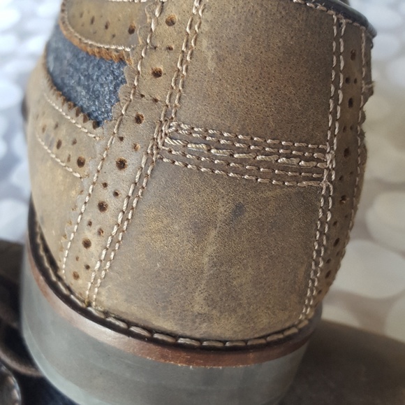 G.H. Bass & Co. Men's Shoes - Picture 6 of 8